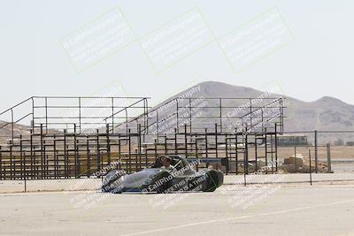 media/May-18-2022-Open Track Racing (Wed) [[f96b7d3cf4]]/Around the Pits/